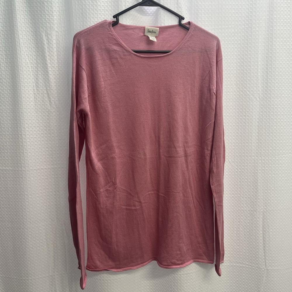 Neiman Marcus Cashmere Silk Pink Crew neck Sweater Quiet Luxury Minimalist Large